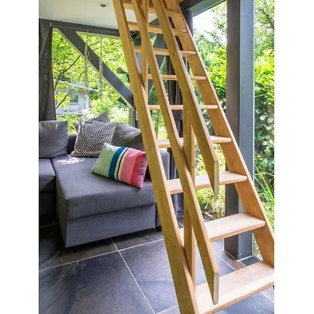 Romantic With Balcony Apartmán