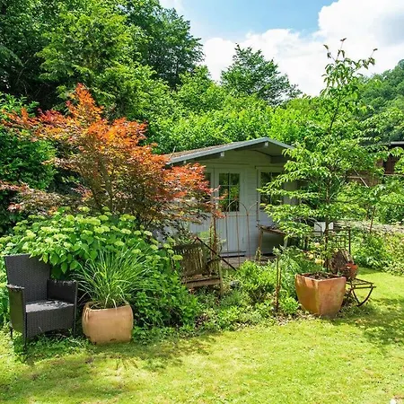 Romantic With Balcony Apartmán *